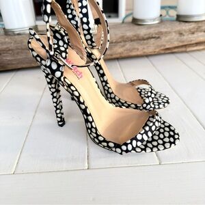 Peoples Style Watch High Heel Ankle Strap Sandals in Black & White Polka Dot